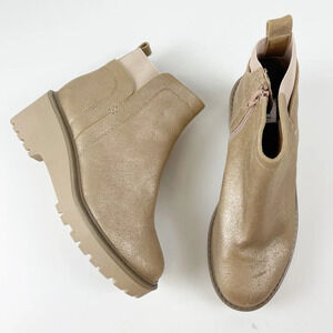 NEW DV Dolce Vita Fury Lug Booties Boots Size 5 Gold Side Zip